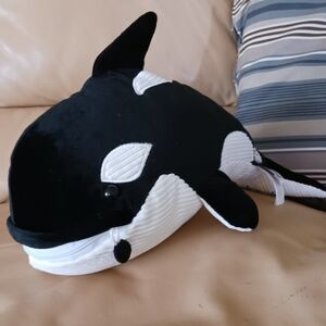 Scentsy Buddy Orca Whale With Scent Sachet